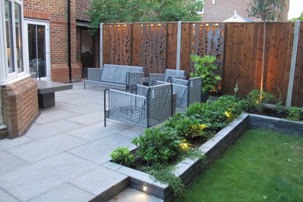 EM Silver Grey 900x600